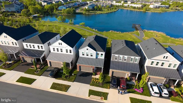 $1,200,000 | 42760 Littlehales Terrace, Ashburn, VA 20148