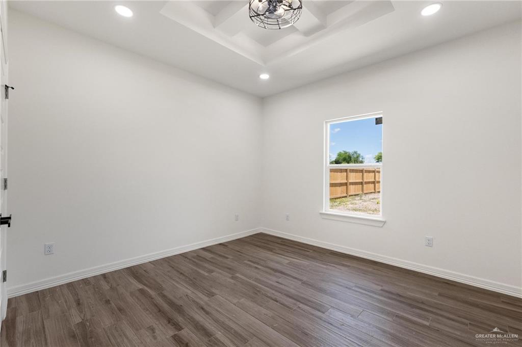 2319 Via Roma Road Weslaco, TX 78596 - Photo 18 of 25 Gallery Image 18
