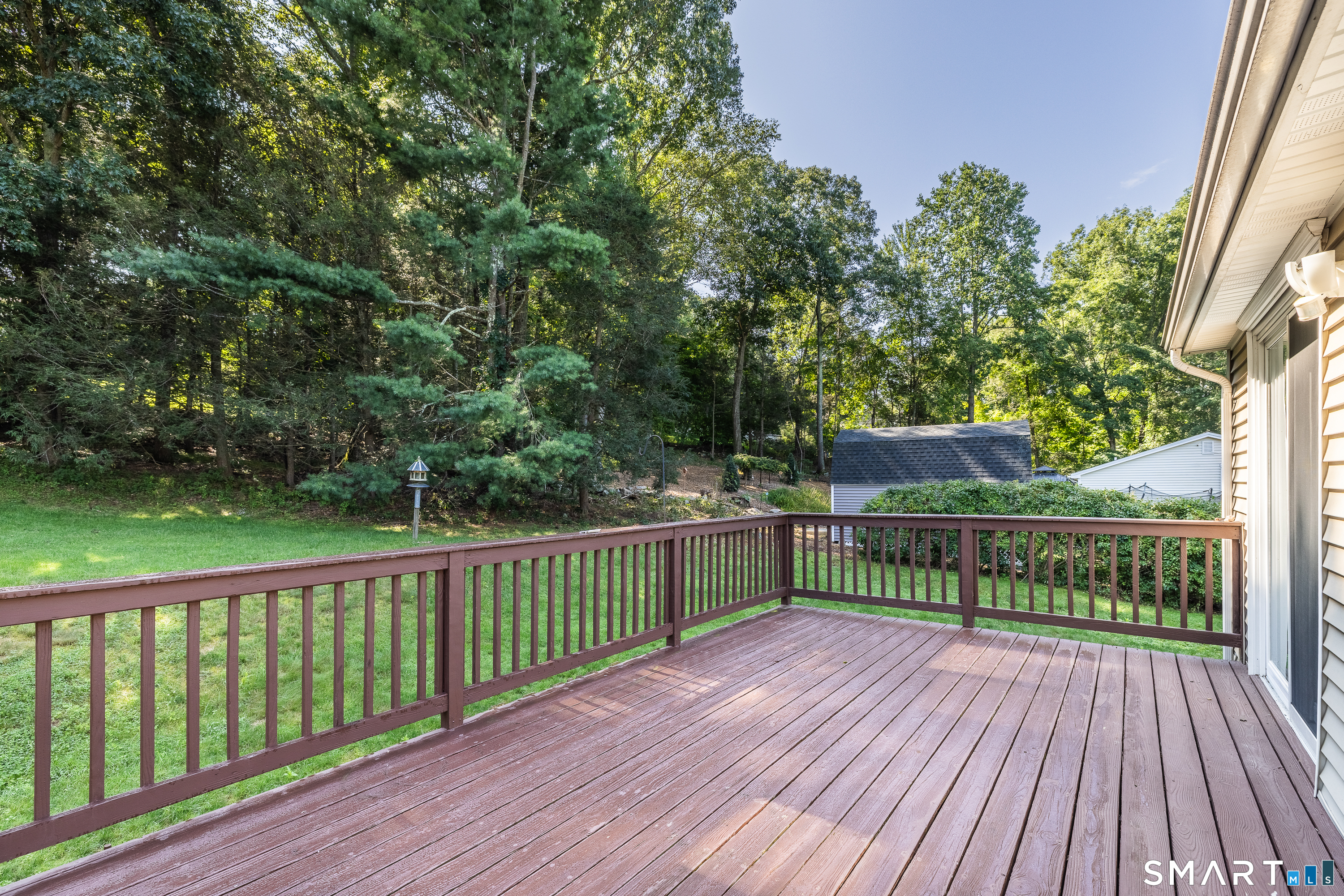 121 Longfellow Road Shelton, CT 06484 - Photo 26 of 37 Gallery Image 26
