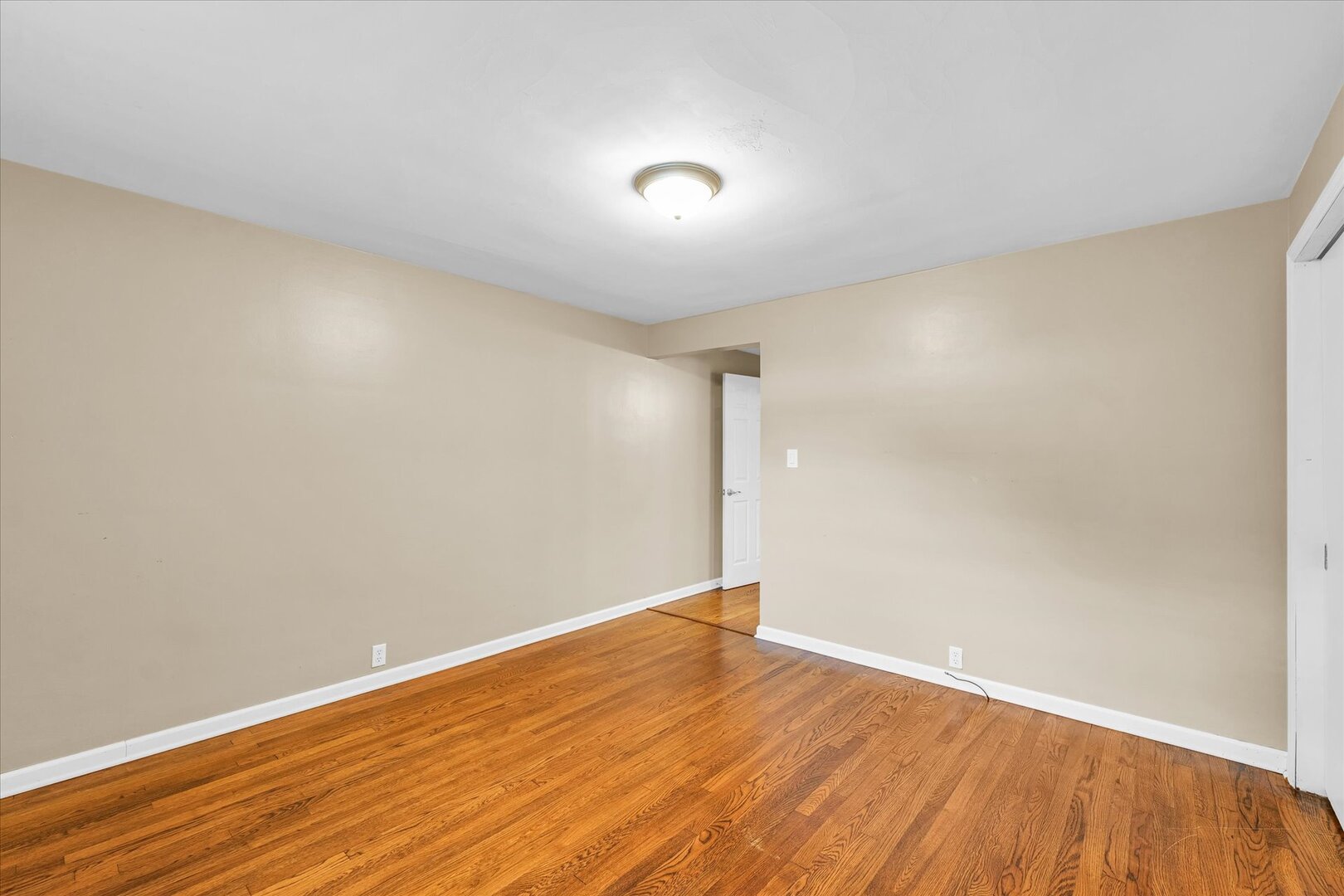 1204 Mayfair Road Champaign, IL 61821 - Photo 23 of 38 Gallery Image 23