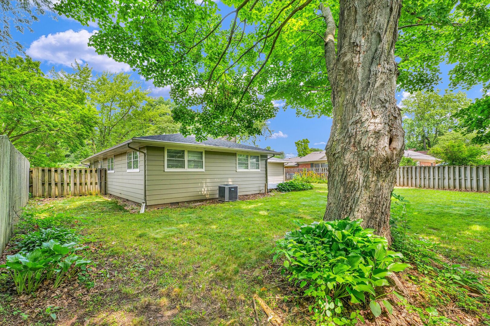 1204 Mayfair Road Champaign, IL 61821 - Photo 36 of 38 Gallery Image 36