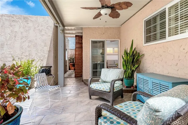 $1,295,000 | 143 Roycroft Avenue, Long Beach, CA 90803