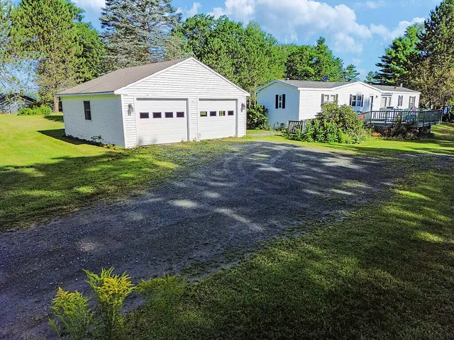 $1,200,000 | 41 Milkweed Lane, Sidney, ME 04330