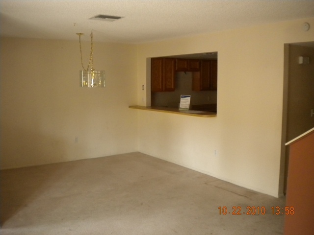 1645 West Baseline Road, Unit 2132 Mesa, AZ 85202 - Photo 5 of 20 Living Room 3
