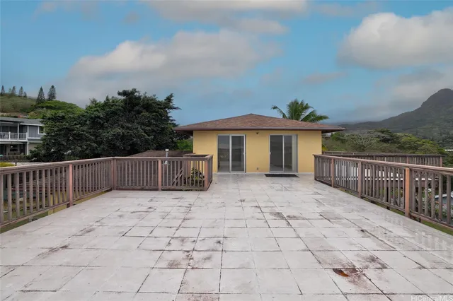 $1,488,000 | 1459 Akamai Street, Kailua, HI 96734