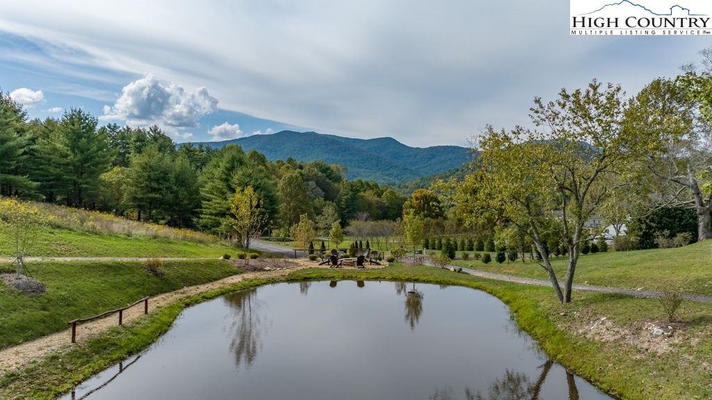 30 Summit View Parkway Spruce Pine, NC 28777 - Photo 23 of 24