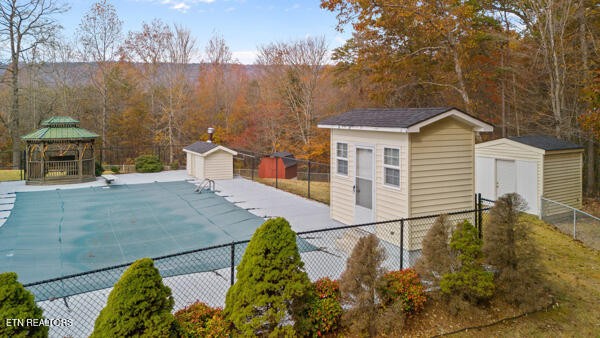 253 Burkemill Road Rockwood, TN 37854 - Photo 7 of 53