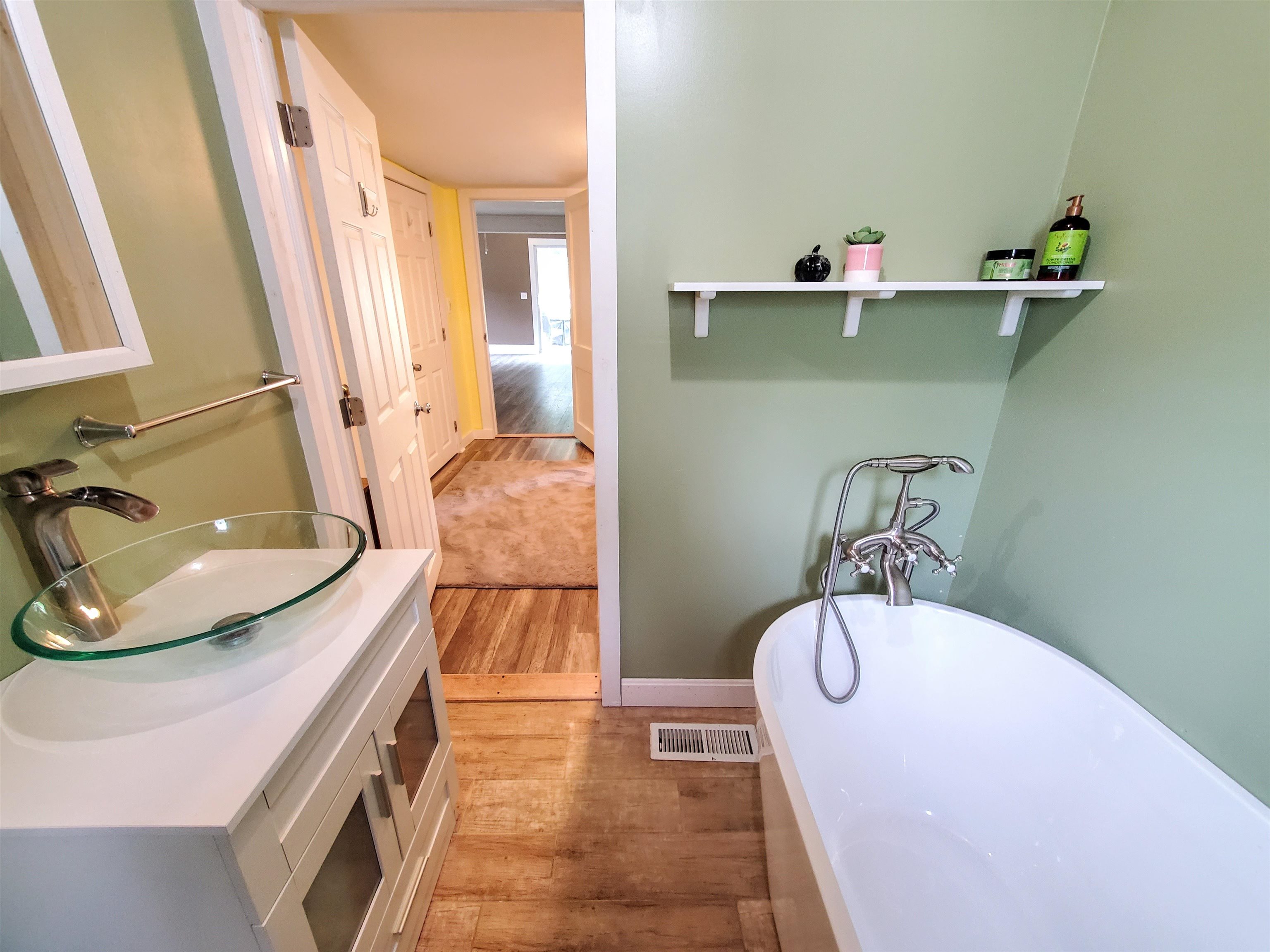 105 Hickory Hill Road Bennington, VT 05201 - Photo 18 of 38