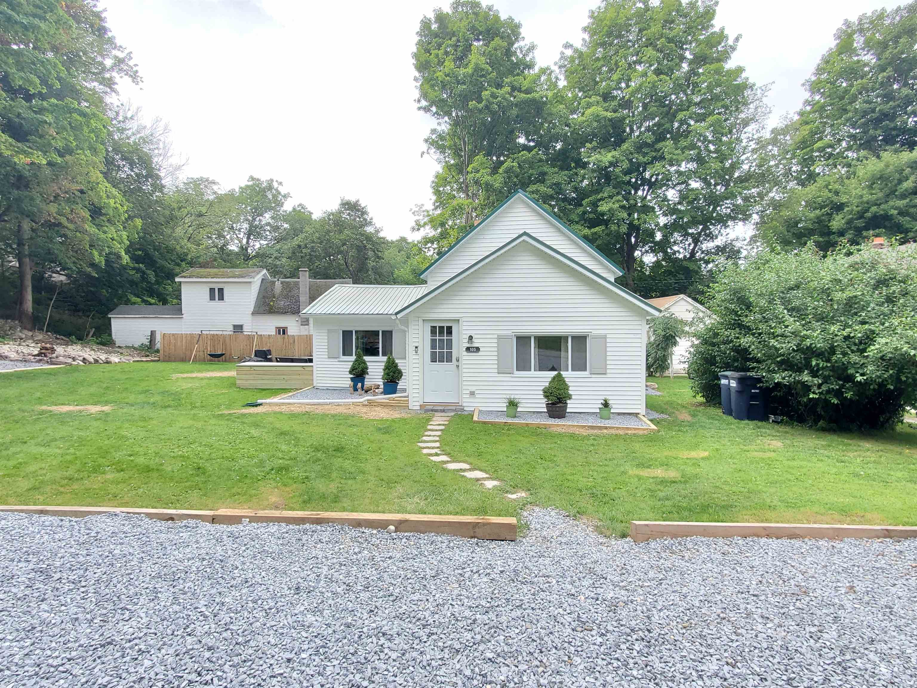 105 Hickory Hill Road Bennington, VT 05201 - Photo 36 of 38
