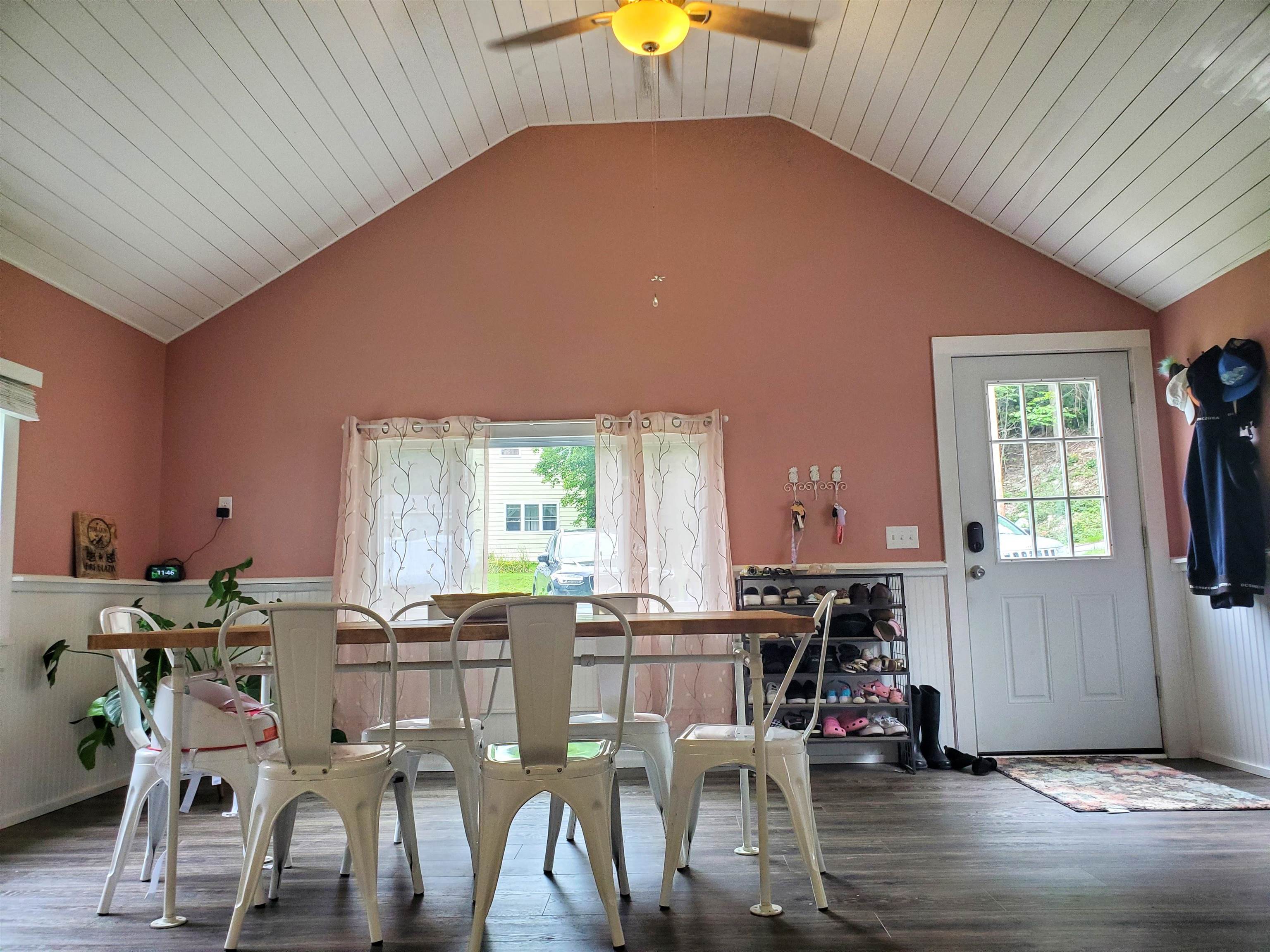 105 Hickory Hill Road Bennington, VT 05201 - Photo 4 of 38