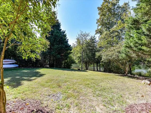 $740,000 | 126 Lake Davidson Circle, Davidson, NC 28036