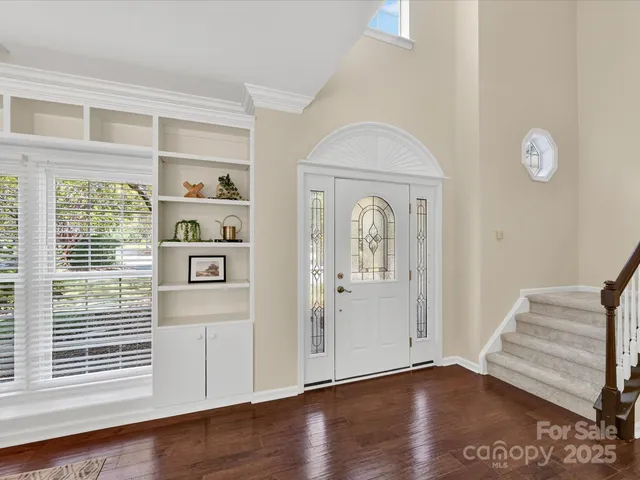 $740,000 | 126 Lake Davidson Circle, Davidson, NC 28036