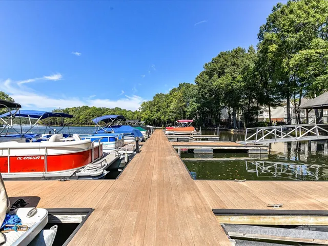 $740,000 | 126 Lake Davidson Circle, Davidson, NC 28036