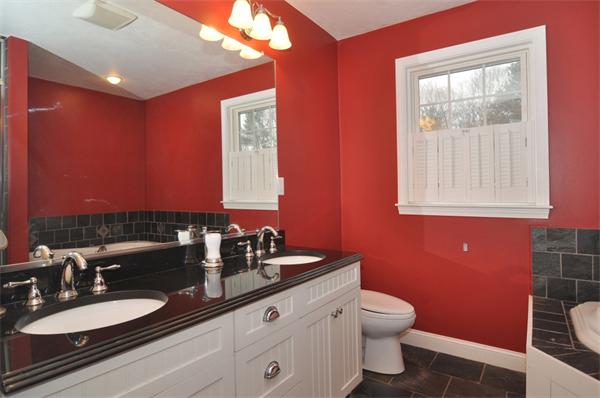 50 Riverside Drive Wrentham, MA 02093 - Photo 6 of 29 Gallery Image 6