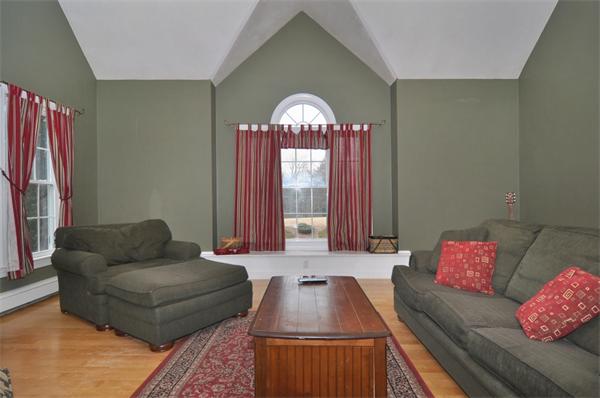 50 Riverside Drive Wrentham, MA 02093 - Photo 10 of 29 Gallery Image 10