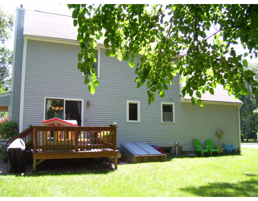 9 Westview Road Natick, MA 01760 - Photo 15 of 26 Gallery Image 15