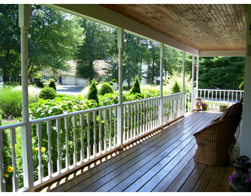 9 Westview Road Natick, MA 01760 - Photo 18 of 26 Gallery Image 18