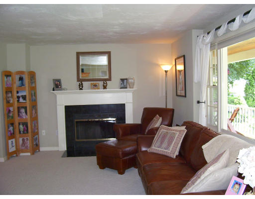 9 Westview Road Natick, MA 01760 - Photo 3 of 26 Gallery Image 3