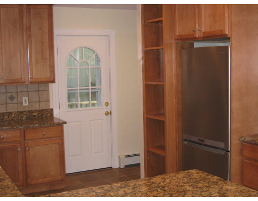 11 Dustin Street Saugus, MA 01906 - Photo 11 of 30 Gallery Image 11