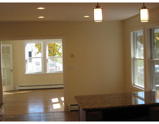 11 Dustin Street Saugus, MA 01906 - Photo 12 of 30 Gallery Image 12