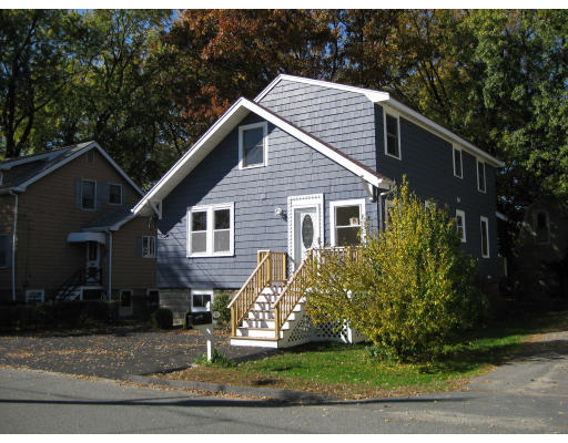 11 Dustin Street Saugus, MA 01906 - Photo 2 of 30 Gallery Image 2