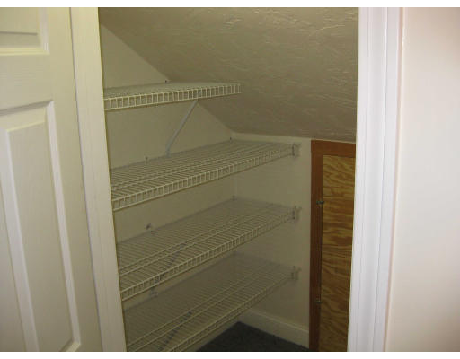 11 Dustin Street Saugus, MA 01906 - Photo 22 of 30 Gallery Image 22