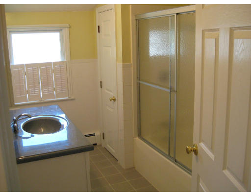 11 Dustin Street Saugus, MA 01906 - Photo 23 of 30 Gallery Image 23
