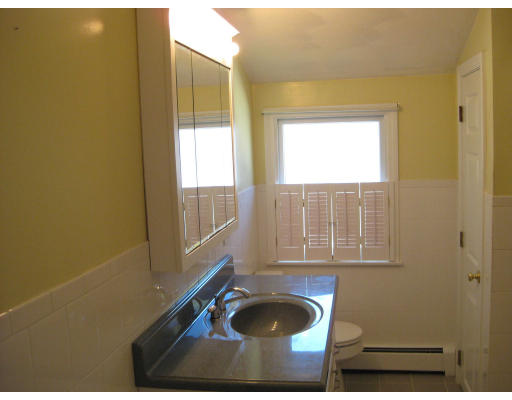 11 Dustin Street Saugus, MA 01906 - Photo 24 of 30 Gallery Image 24