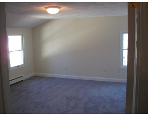 11 Dustin Street Saugus, MA 01906 - Photo 25 of 30 Gallery Image 25