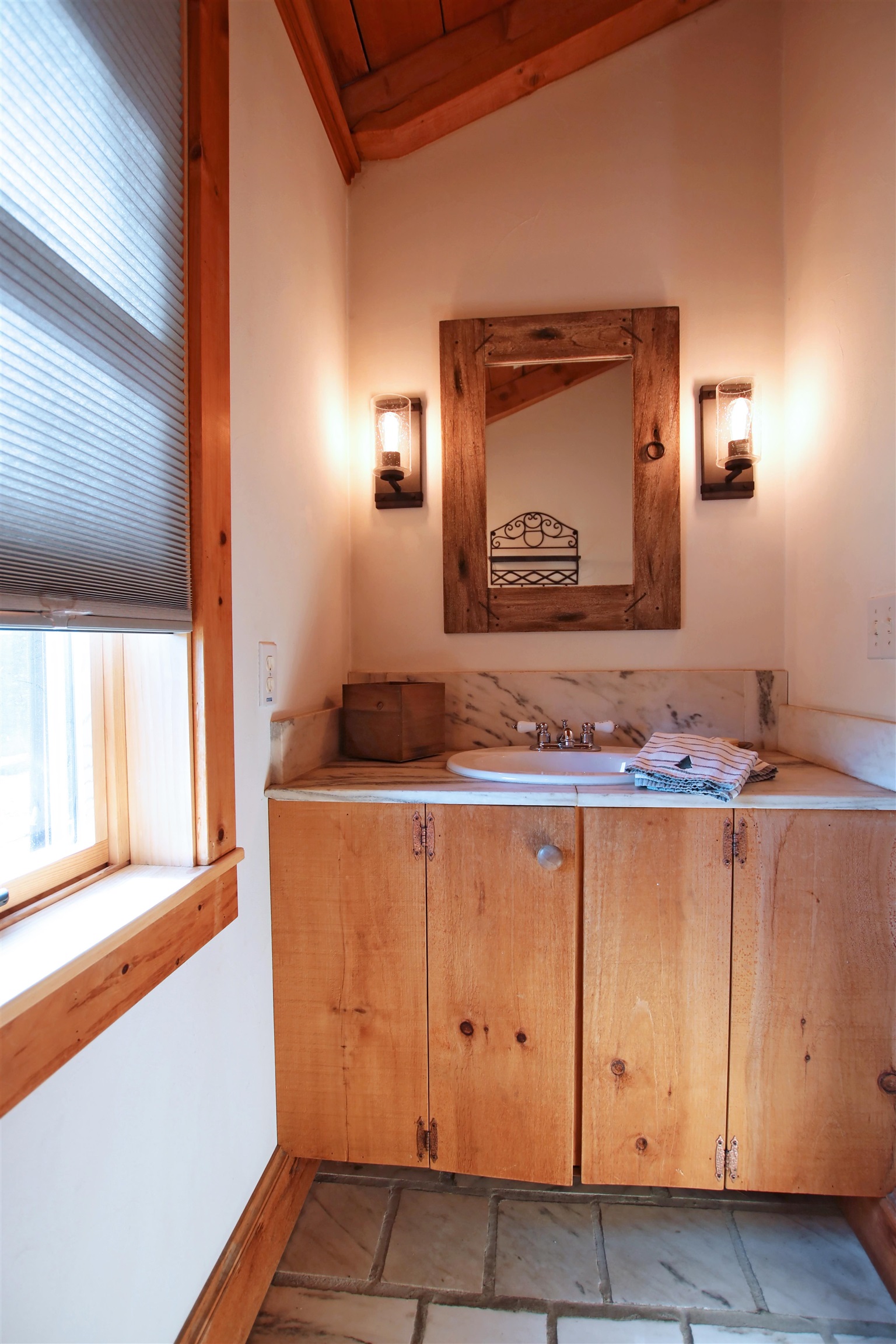 460 Bull Moose Ridge Road Stowe, VT 05672 - Photo 13 of 36