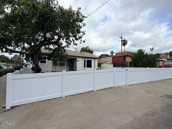 $4,248 | 1835 North Oxford Avenue, Pasadena, CA 91104