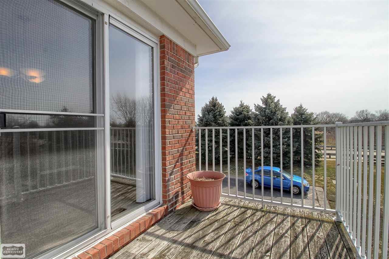 45955 Rhodes Drive, Unit #271 Macomb, MI 48044 - Photo 8 of 27