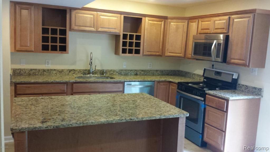 5199 West Riley-Thompson Road Whitehall, MI 49461 - Photo 3 of 15