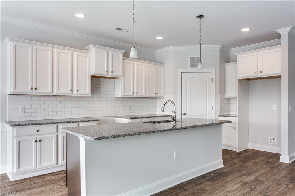 8347 Tralee Road Clemmons, NC 27012 - Photo 12 of 29
