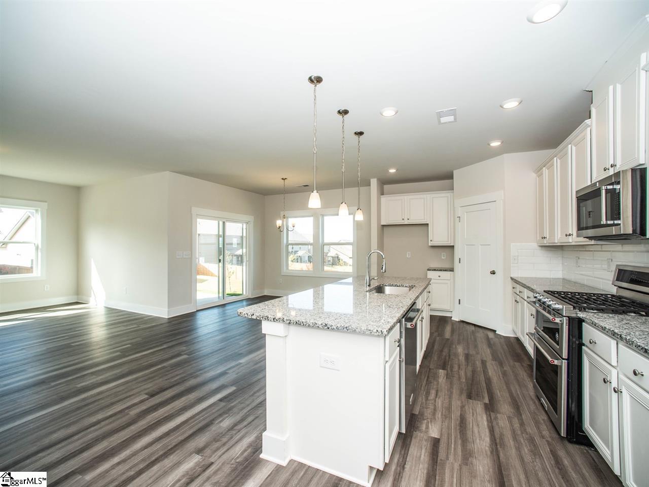 314 River Otter Road Simpsonville, SC 29680 - Photo 8 of 26 Gallery Image 8