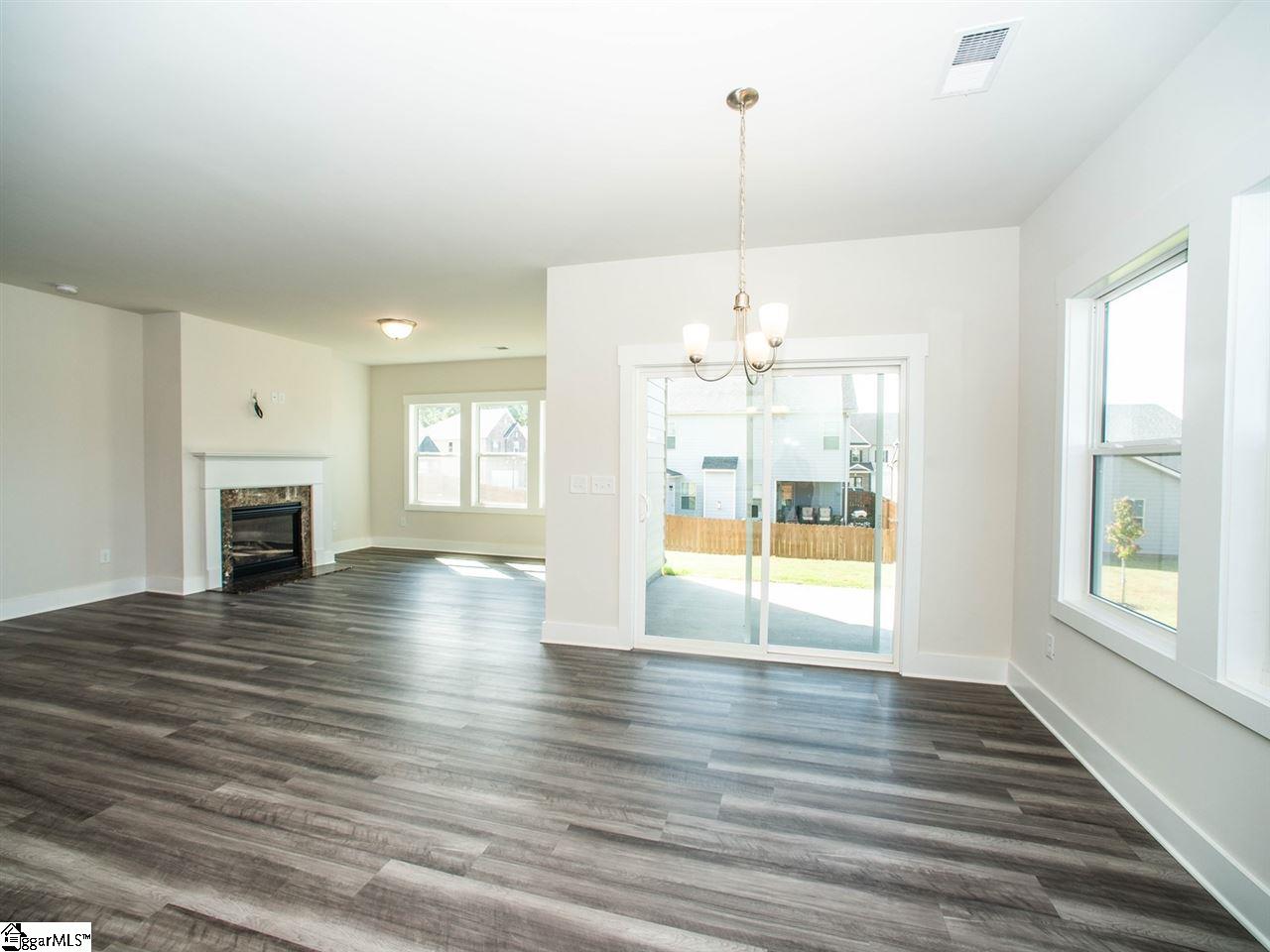 314 River Otter Road Simpsonville, SC 29680 - Photo 9 of 26 Gallery Image 9