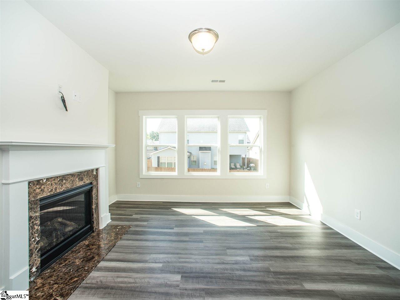 314 River Otter Road Simpsonville, SC 29680 - Photo 10 of 26 Gallery Image 10