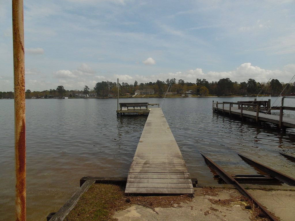 1591 Clubhouse Road Summerton, SC 29148 - Photo 11 of 11 Gallery Image 11