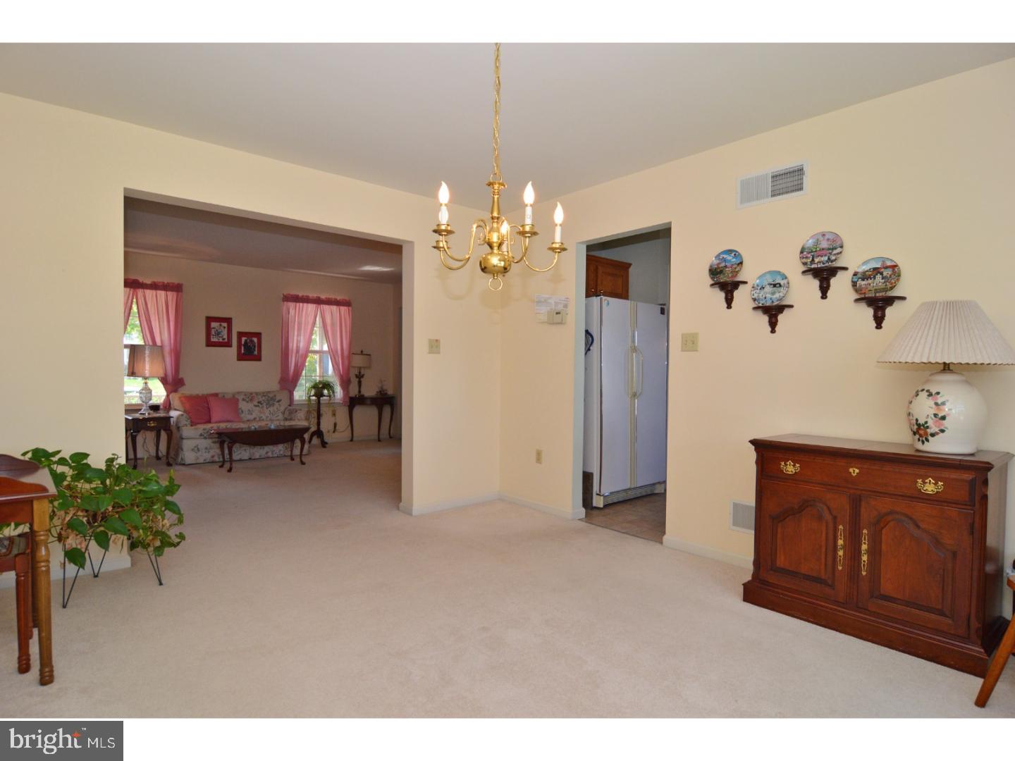 2523 Simon Drive Reading, PA 19608 - Photo 5 of 24 Gallery Image 5
