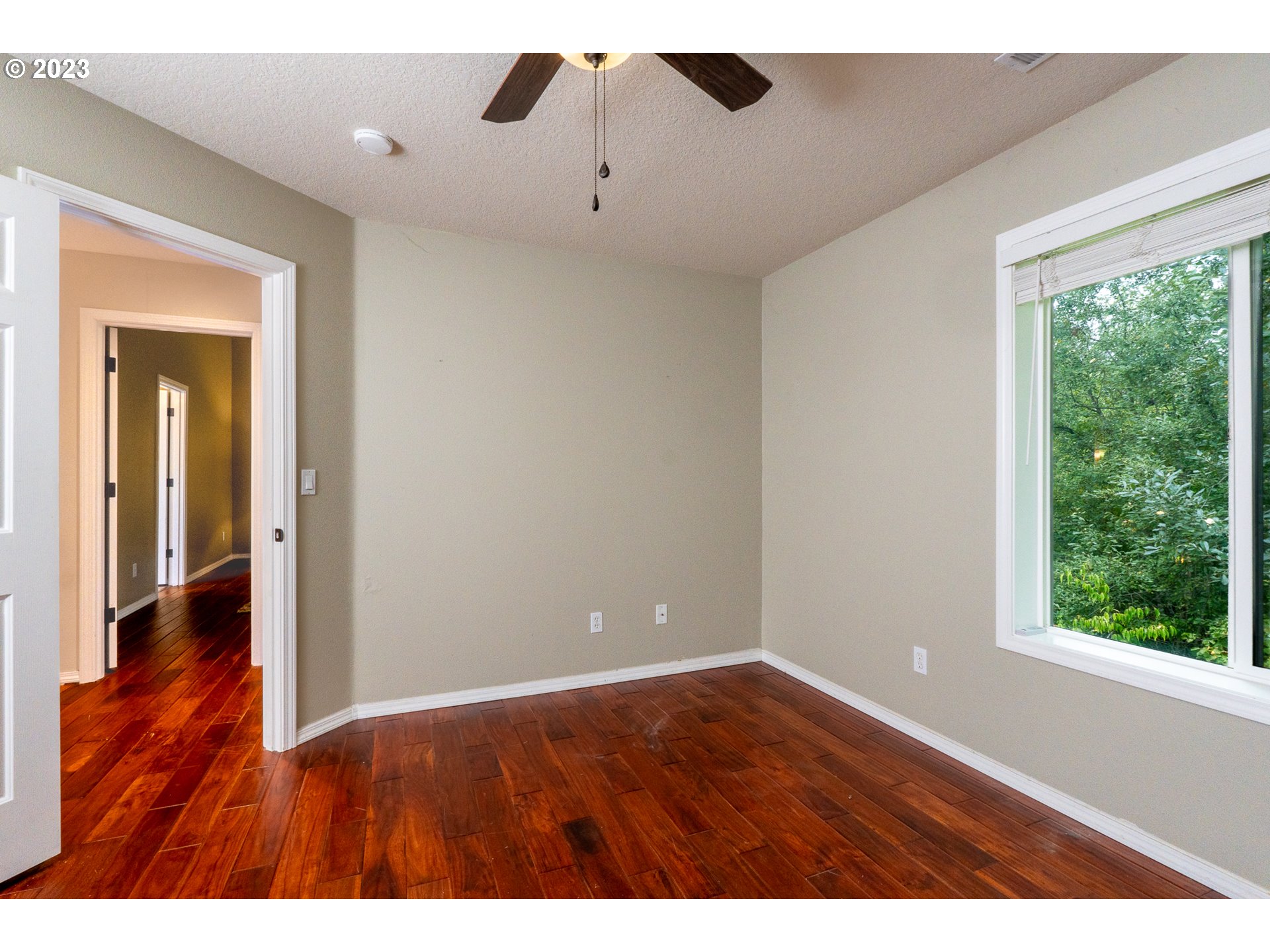 3015 Southwest Huber Street Portland, OR 97219 - Photo 24 of 35 Gallery Image 24