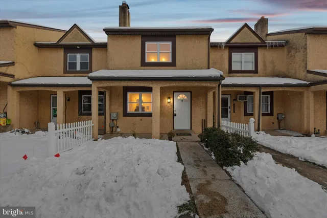 $278,500 | 2403 Walnut Ridge Drive, Pottstown, PA 19464