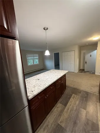 $2,150 | 460 Old Town Road, Unit 8L, Port Jefferson Station, NY 11776