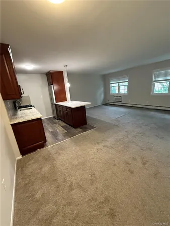 $2,150 | 460 Old Town Road, Unit 8L, Port Jefferson Station, NY 11776