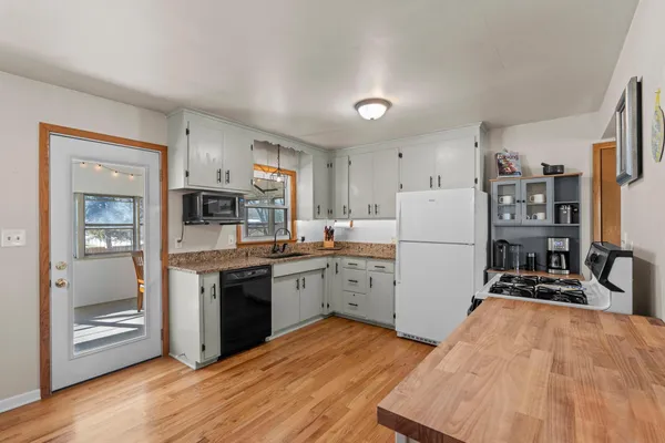 $396,900 | 7424 Able Street Northeast, Fridley, MN 55432