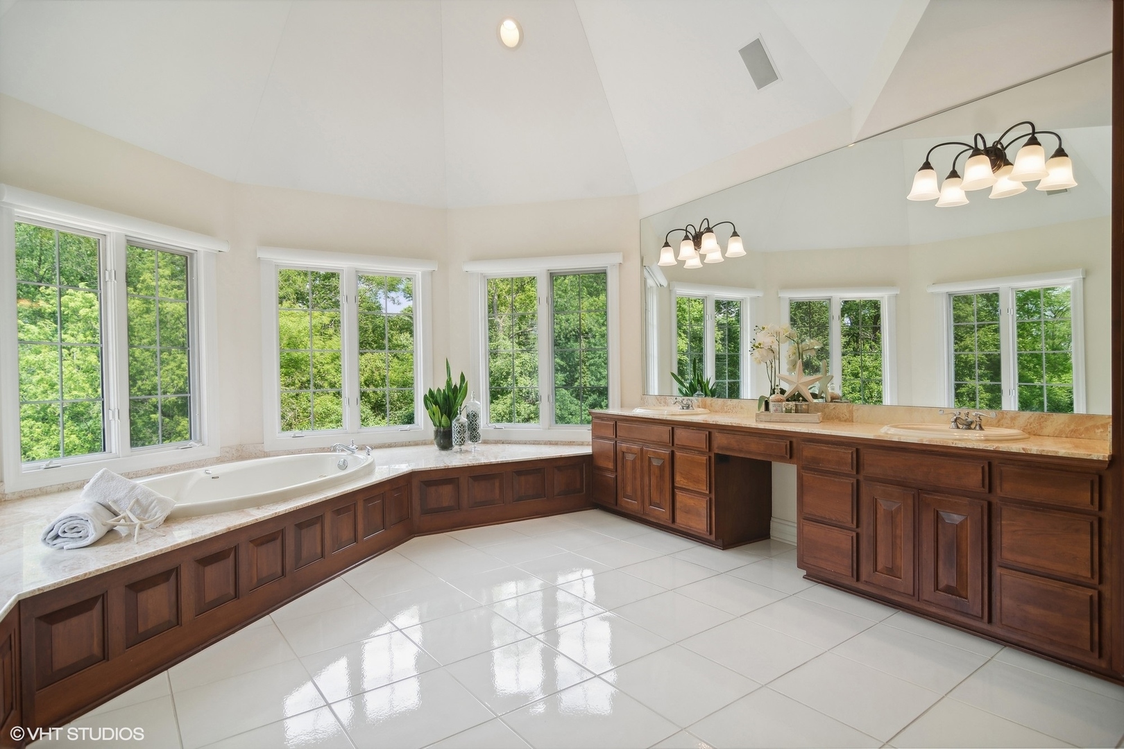 2375 Checker Road Long Grove, IL 60047 - Photo 40 of 107 Gallery Image 40