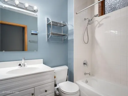 $649,900 | 1649 West Ontario Street, Unit 1W, Chicago, IL 60622