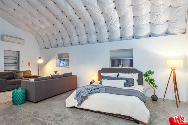 $1,499,000 | 1147 Wilcox Place, Los Angeles, CA 90038