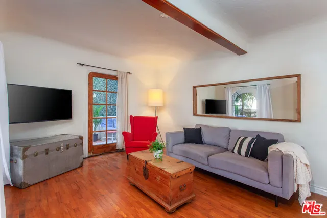 $1,499,000 | 1147 Wilcox Place, Los Angeles, CA 90038