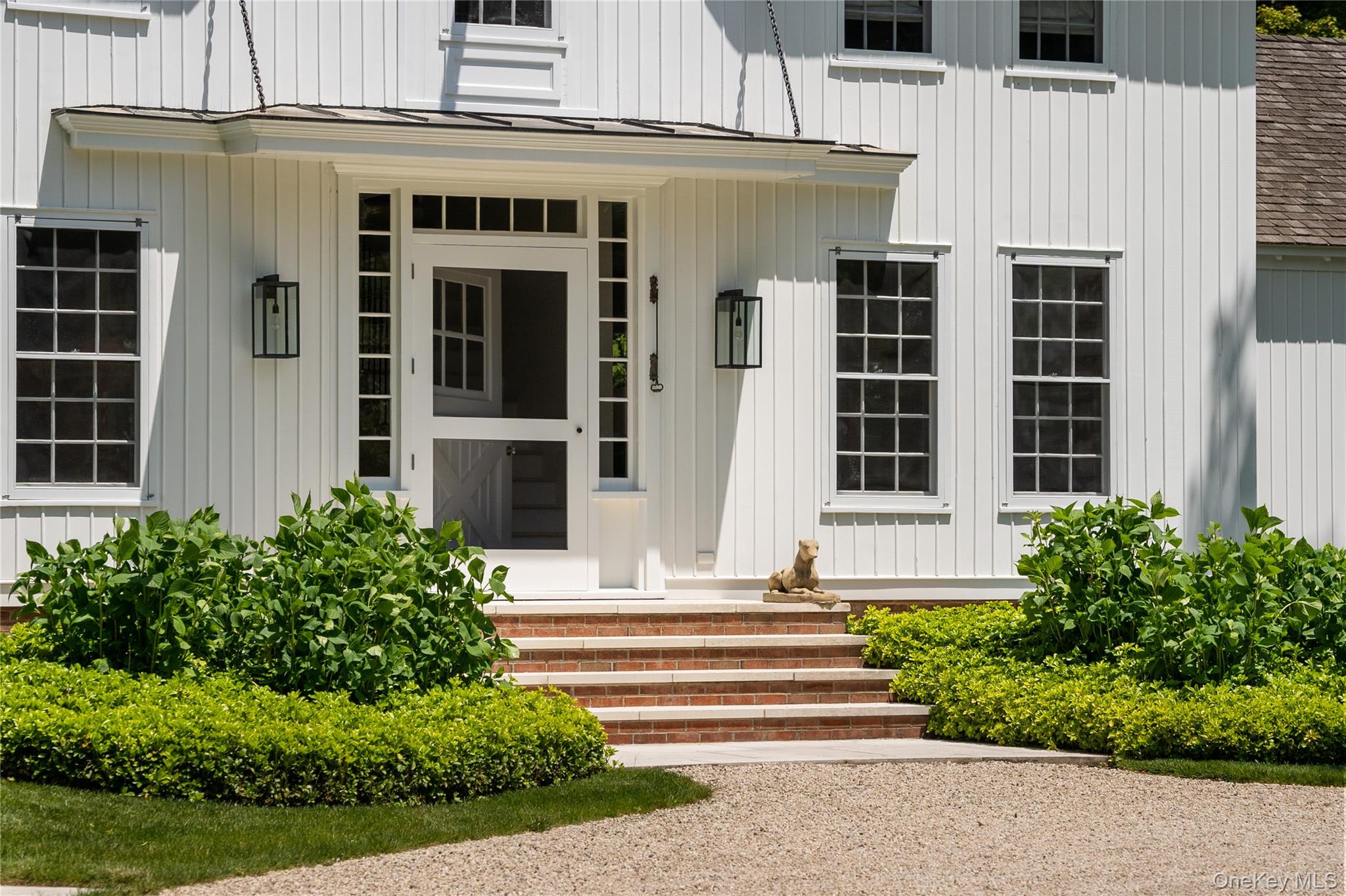 182 Church Lane Bridgehampton, NY 11932 - Photo 3 of 37 front view of a house