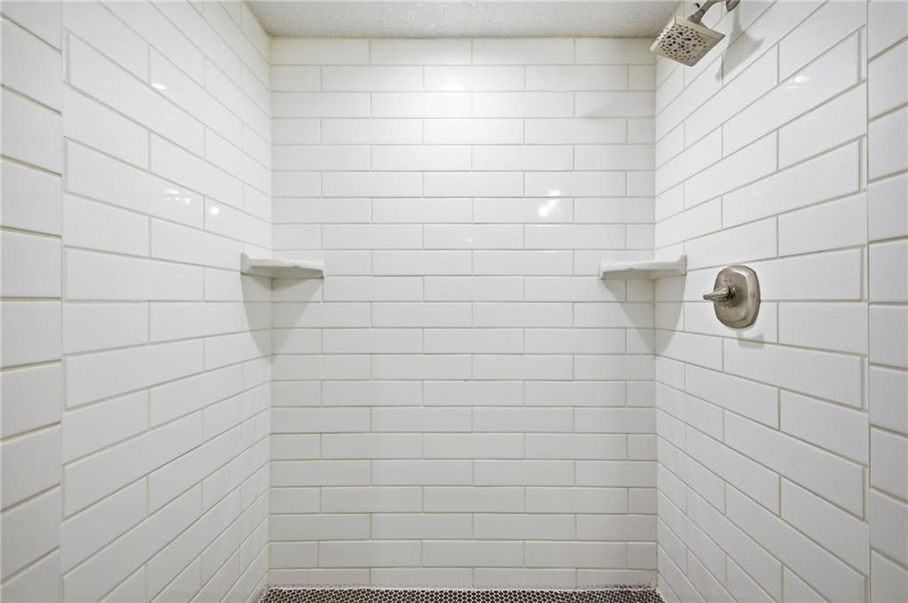 11008 Grandview Road Kansas City, MO 64137 - Photo 51 of 52
